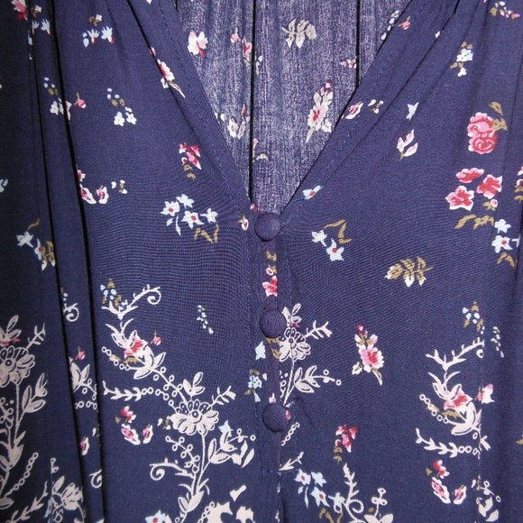 Top - Picture 4 of 5